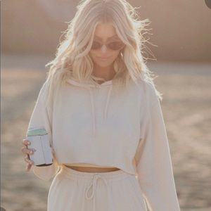 Skatie x salty blonde cloud hoodie Ariana size S